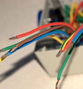 Kabel Listrik Utama