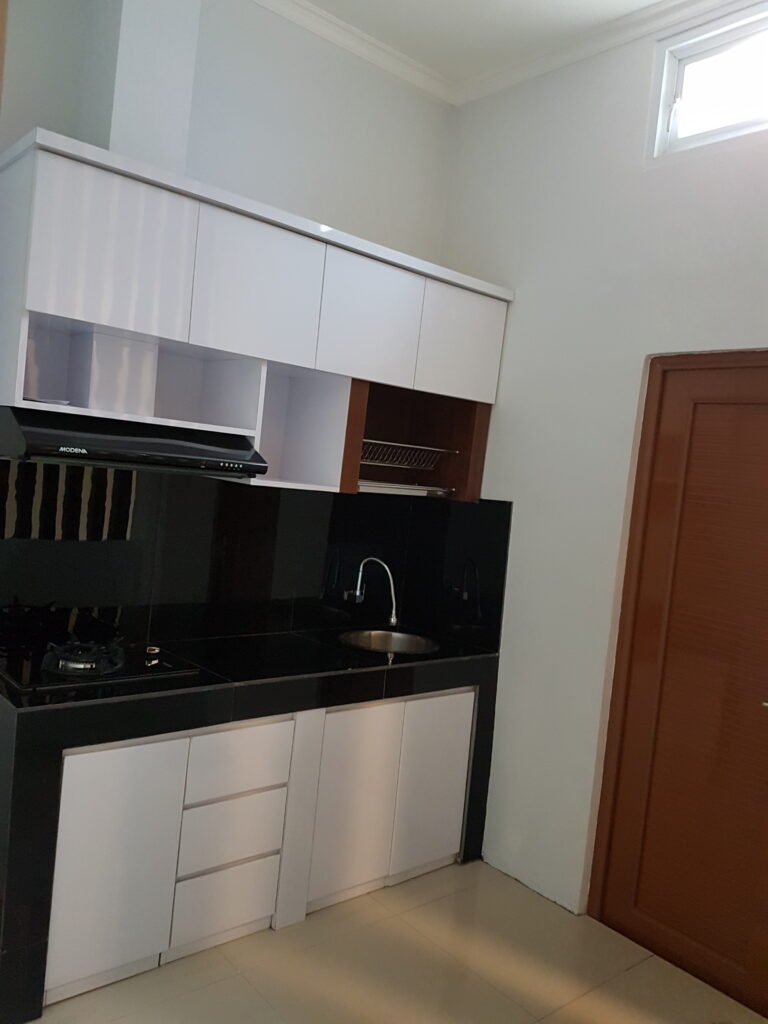 Jasa pemasangan kitchen Set Bandung