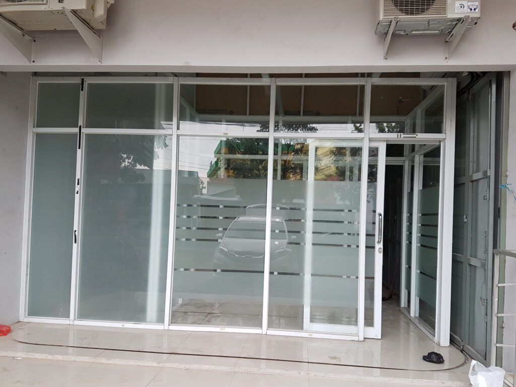 Jasa Pasang Kusen Aluminium Bandung, Pintu Kaca, Pintu Minimalis, Pintu Aluminium